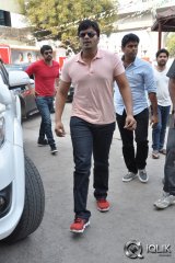 Pandavulu Pandavulu Tummeda Team Visits Theatres in Hyderabad